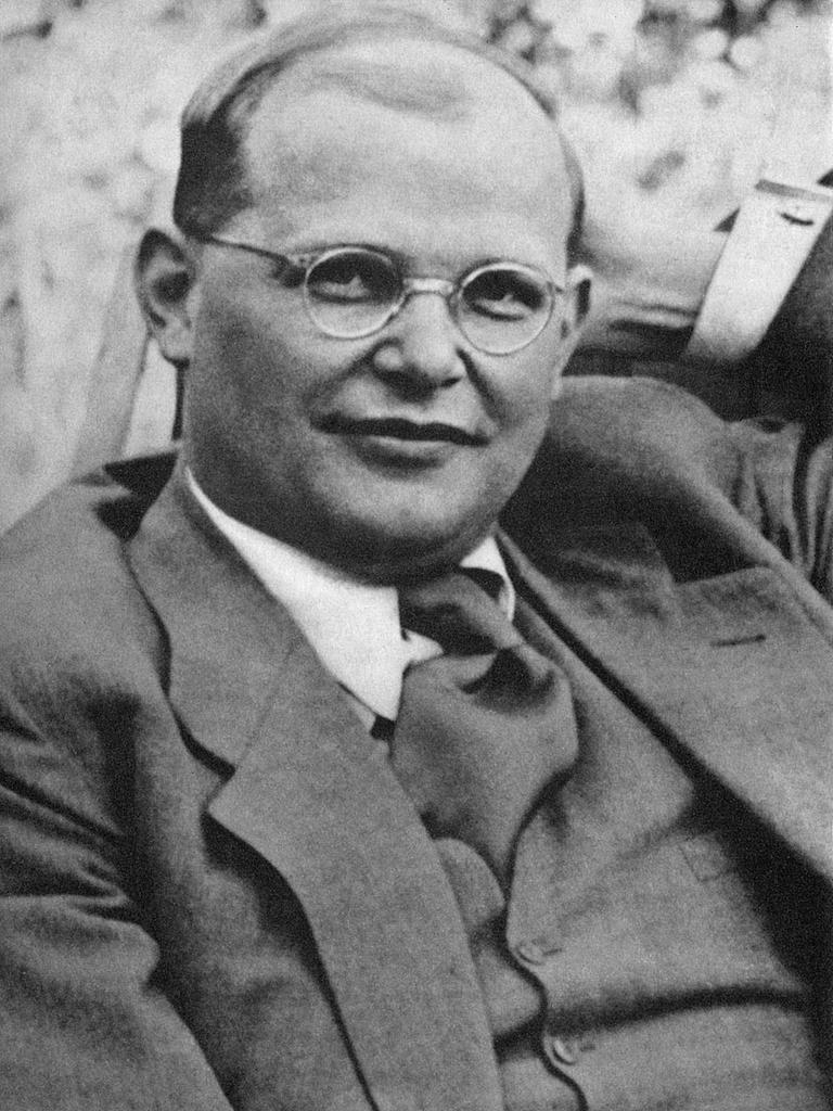 Porträt von Dietrich Bonhoeffer, deutscher Geistlicher und NS-Widerstandskämpfer. Fotografiert im Jahr 1939. 